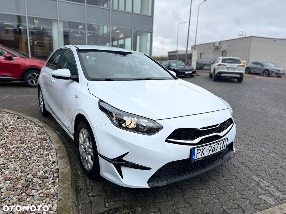 Kia Ceed 1.5 T-GDI M - 6