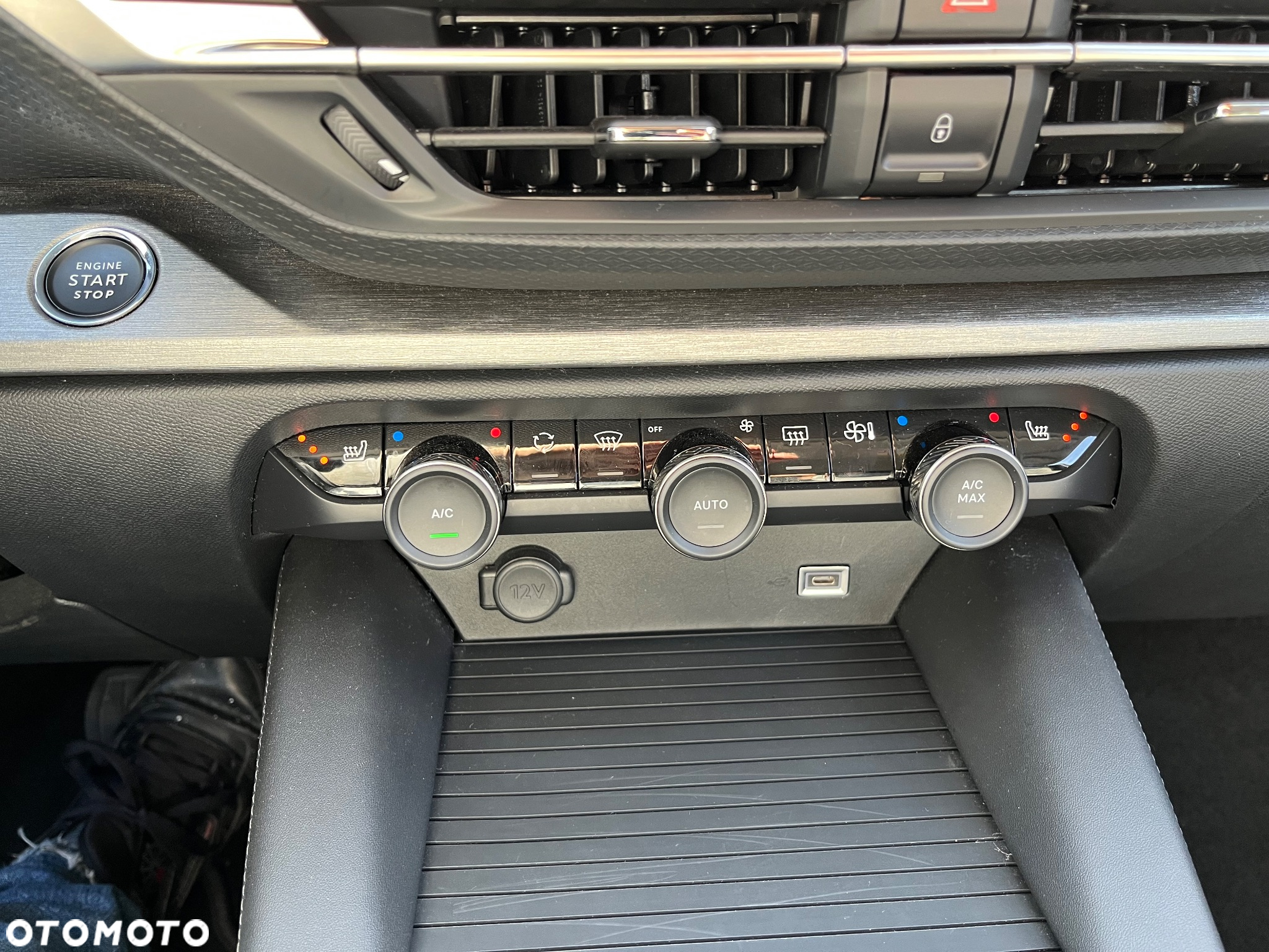 Citroën C5X 1.2 PureTech Feel Pack EAT8 - 23
