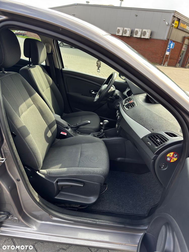Renault Fluence 1.5 dCi Expression - 27