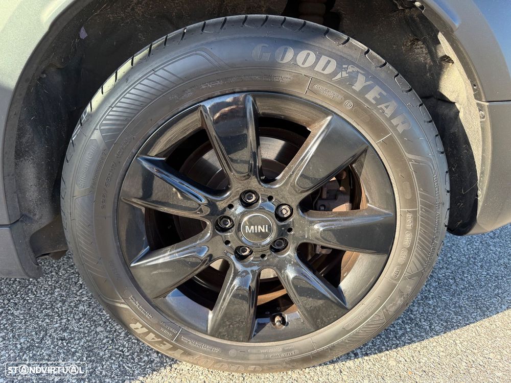 MINI Countryman Cooper SE ALL4 Auto - 21