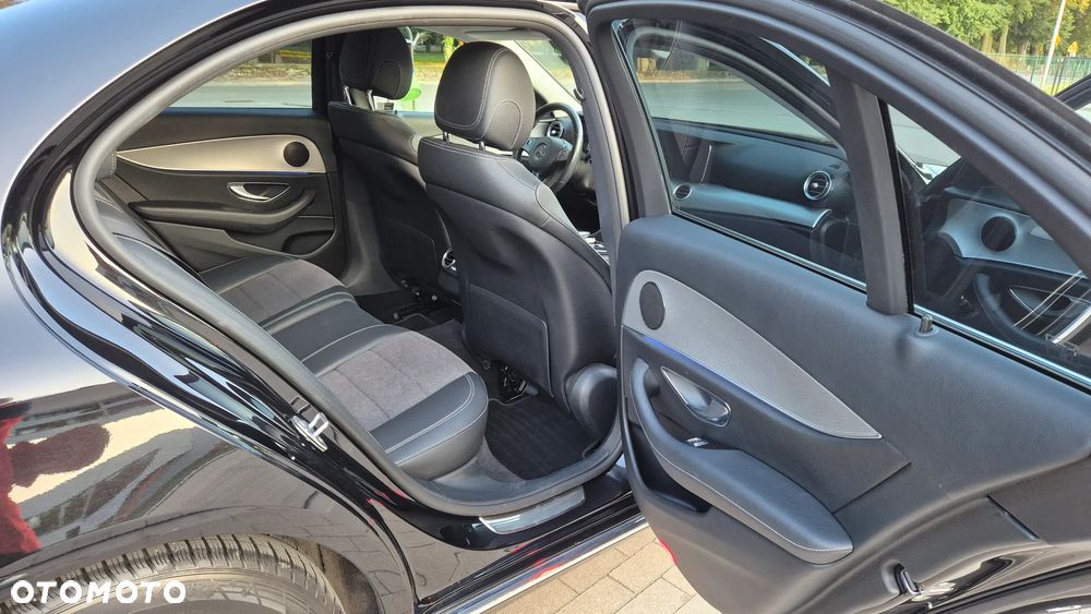 Mercedes-Benz Klasa E 200 9G-TRONIC - 10