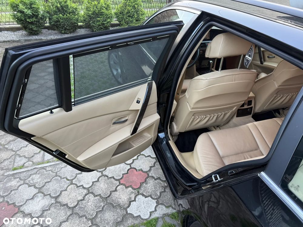 BMW Seria 5 530i - 19