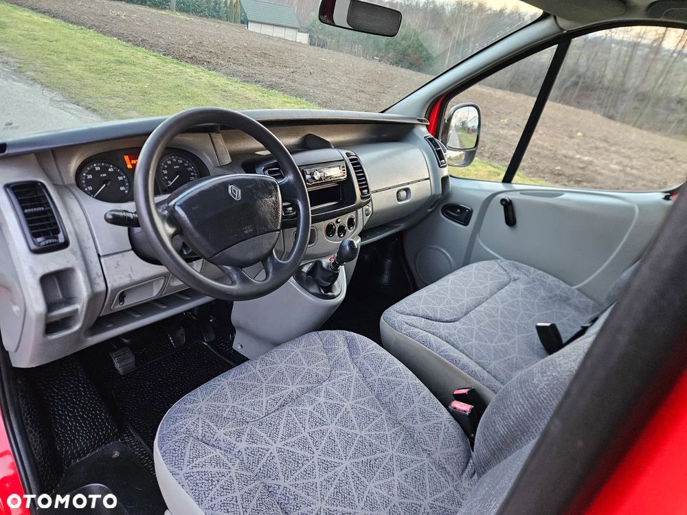 Renault TRAFIC - 15