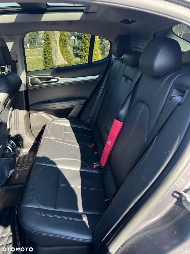 Alfa Romeo Stelvio 2.0 Turbo Super Q4 - 12