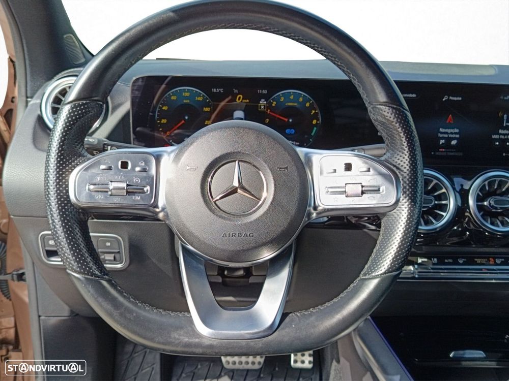 Mercedes-Benz GLA 250 e 8G-DCT AMG Line - 13