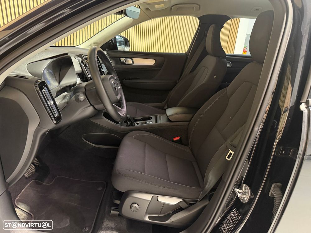 Volvo XC 40 T3 Geartronic Momentum Pro - 6