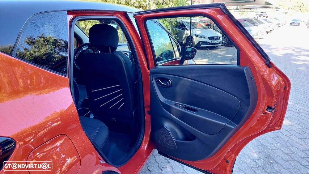 Renault Captur 1.5 dCi Exclusive - 10