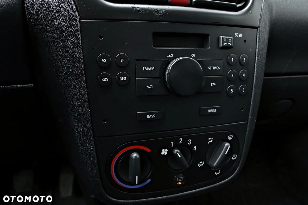 Opel Combo DPF Edition - 32