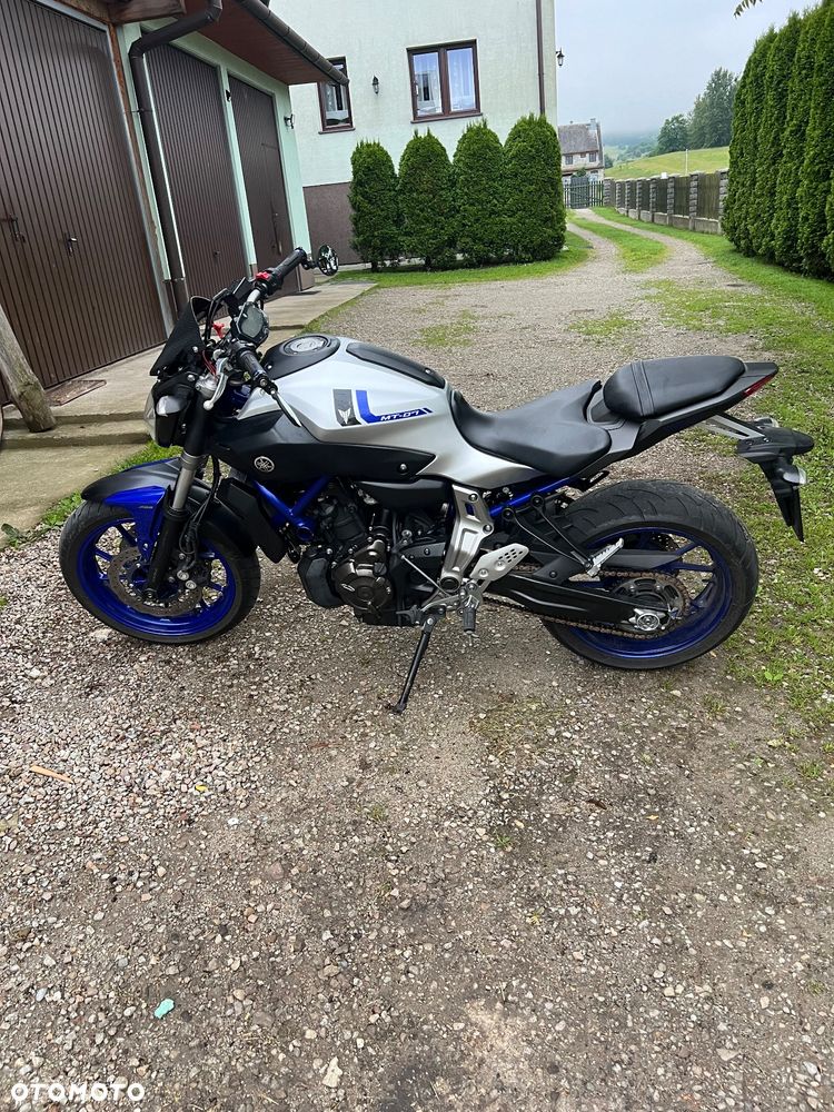 Yamaha MT - 3