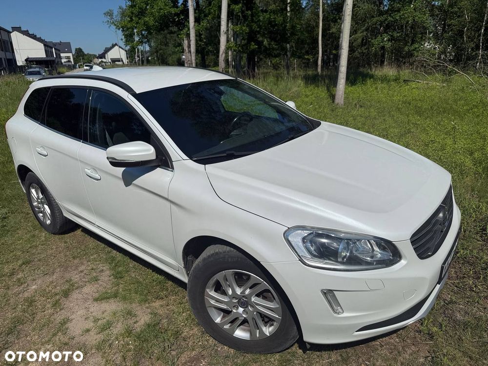 Volvo XC 60 D4 Drive-E Momentum - 10