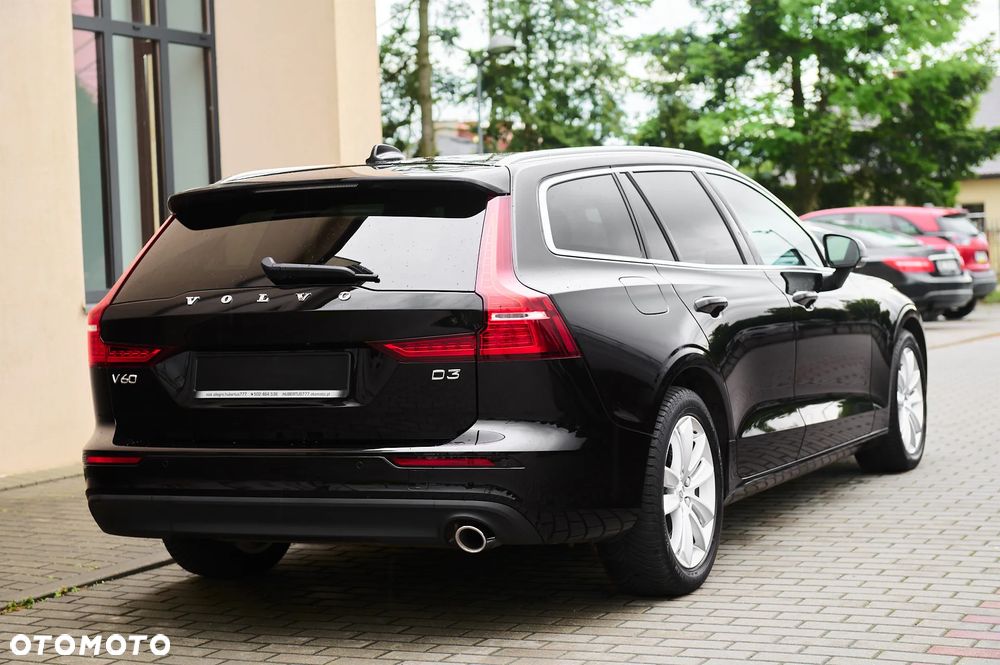 Volvo V60 D3 Momentum Pro - 17