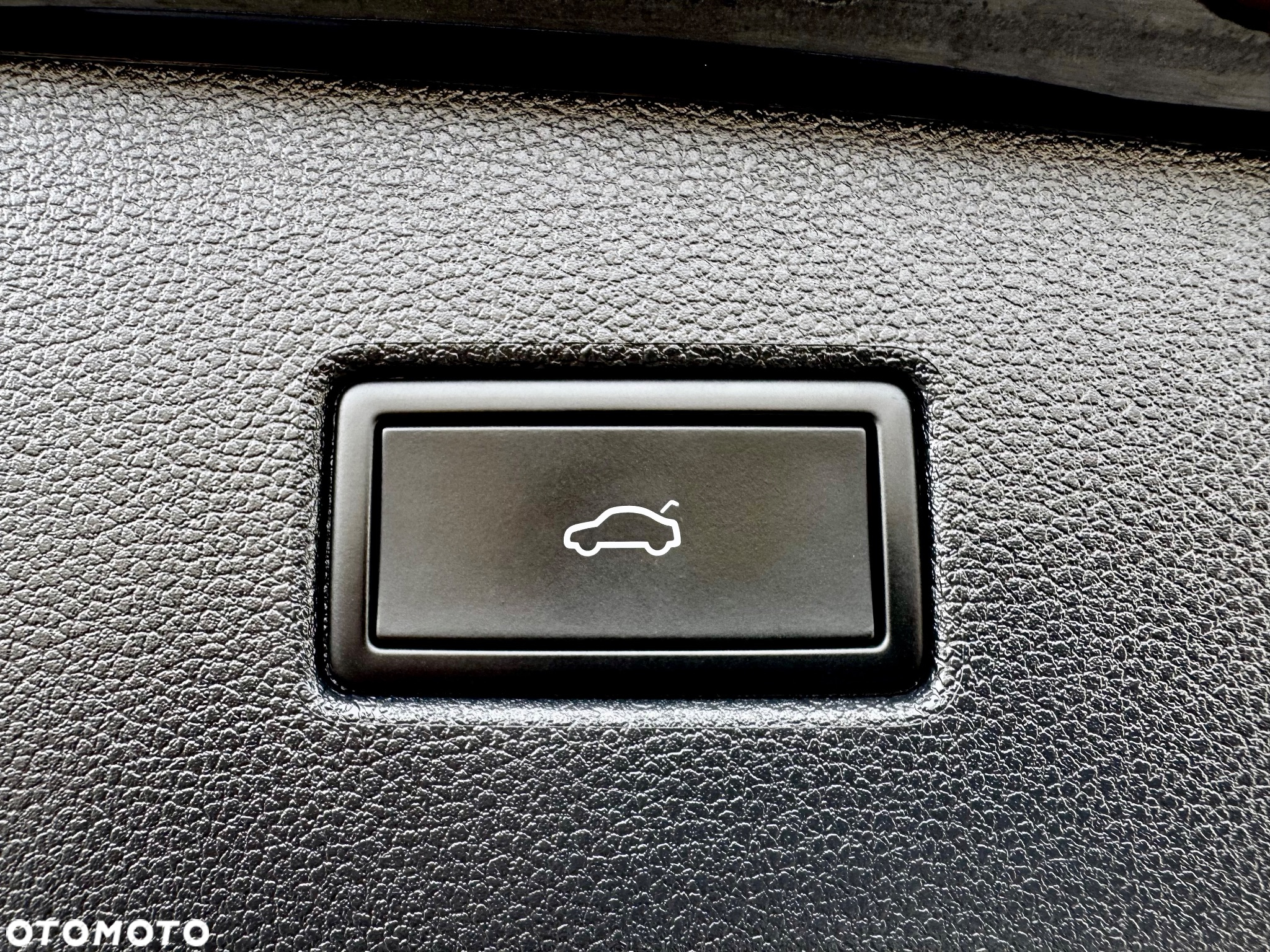 Volkswagen Tiguan - 36