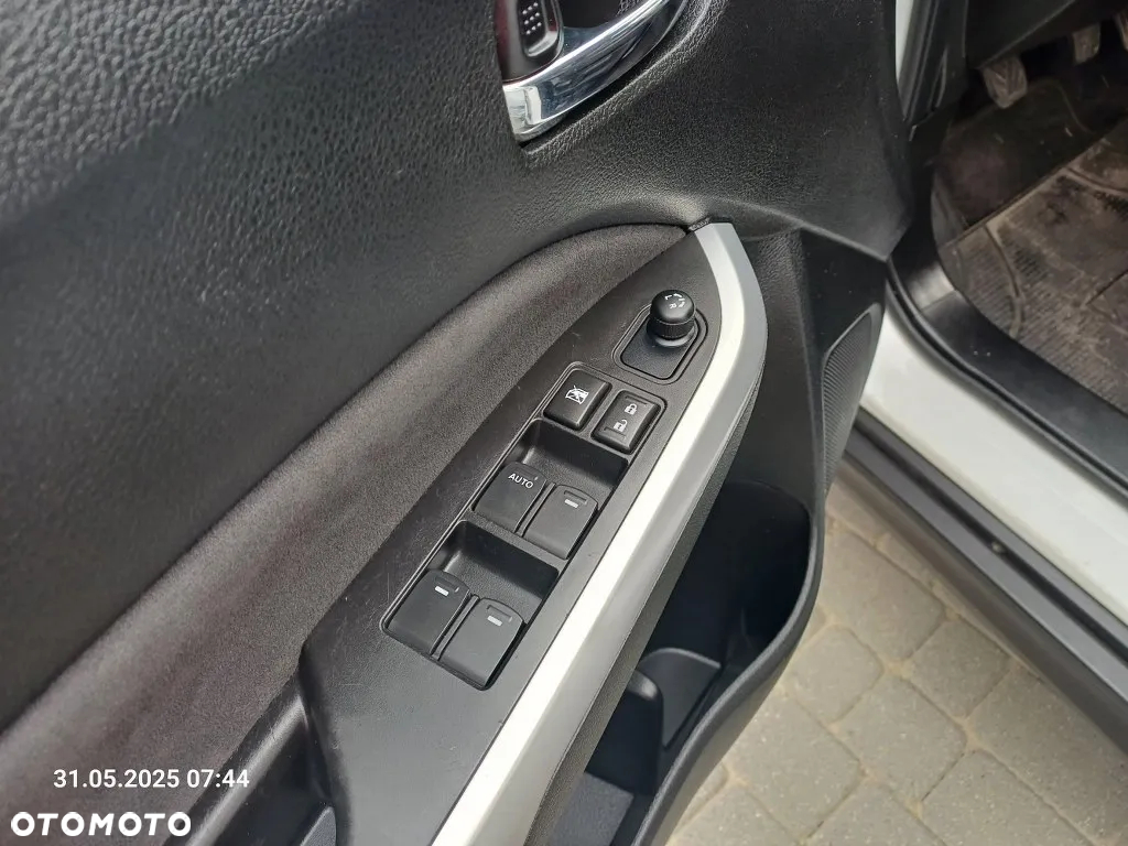 Suzuki Vitara 1.4 Boosterjet Hybrid Comfort+ - 26