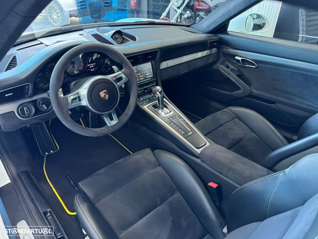 Porsche 911 (991) GT3 - 8