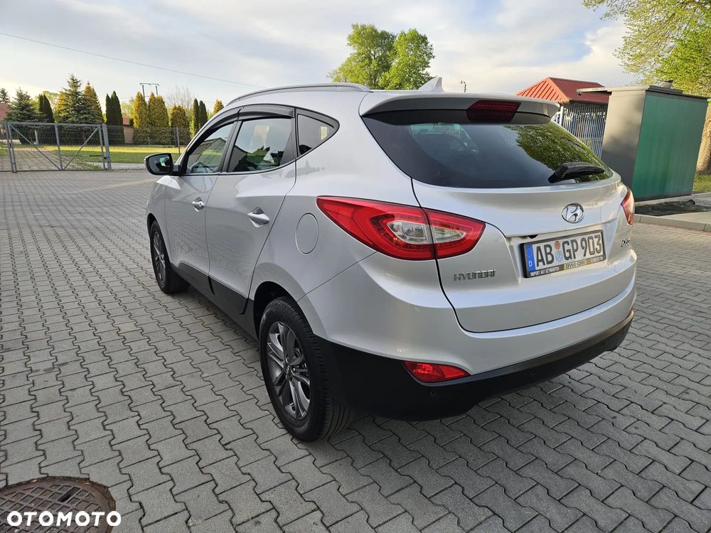 Hyundai ix35 1.6 2WD Fifa World Cup Edition - 6