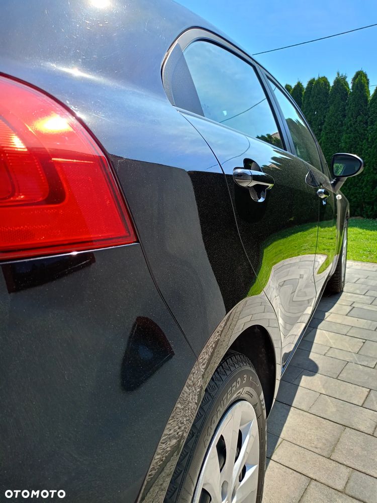 Kia Rio 1.2 Dream-Team Edition - 11