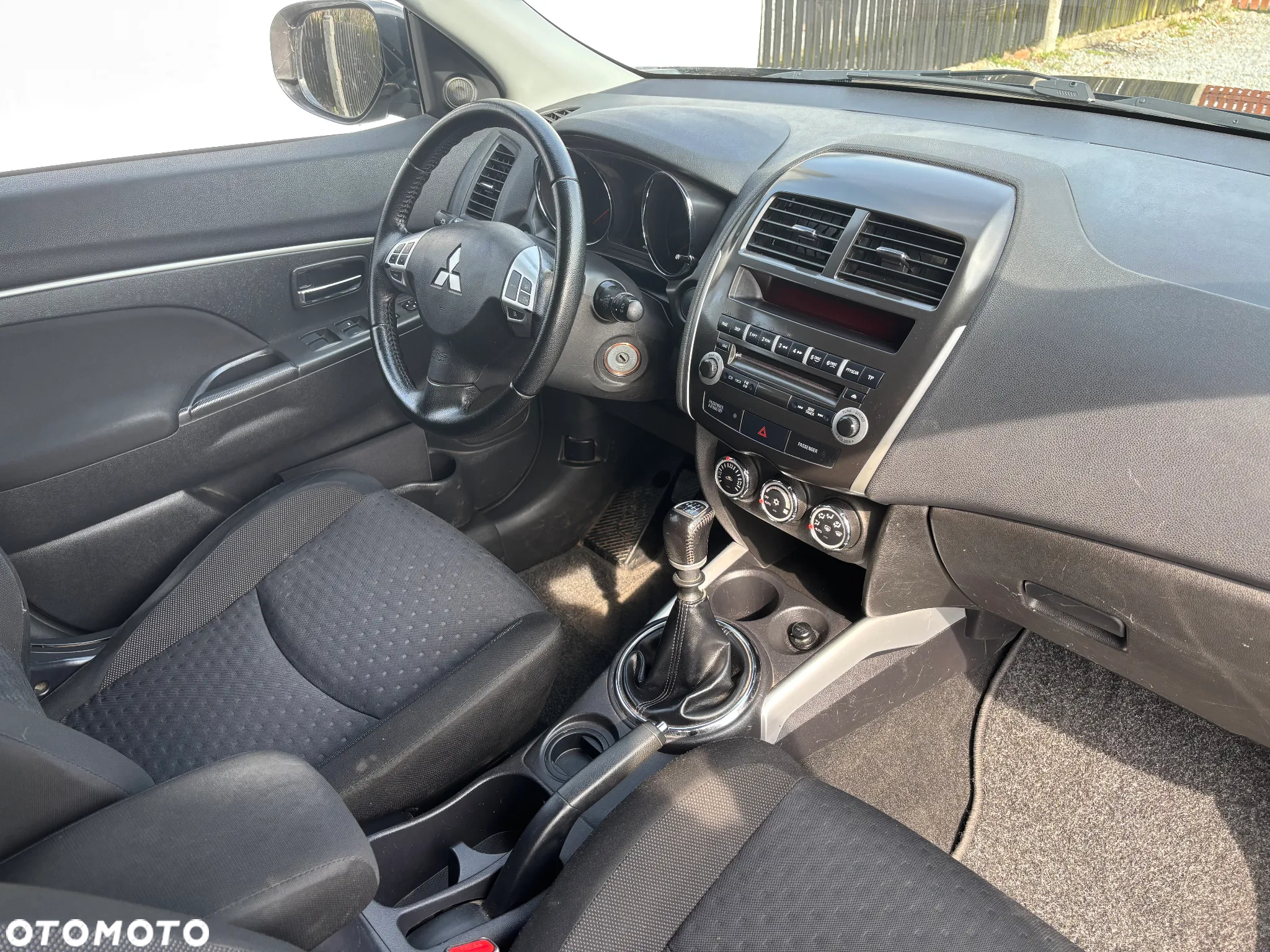 Mitsubishi ASX 1.8 DI-D 2WD 35 Jahre - 32