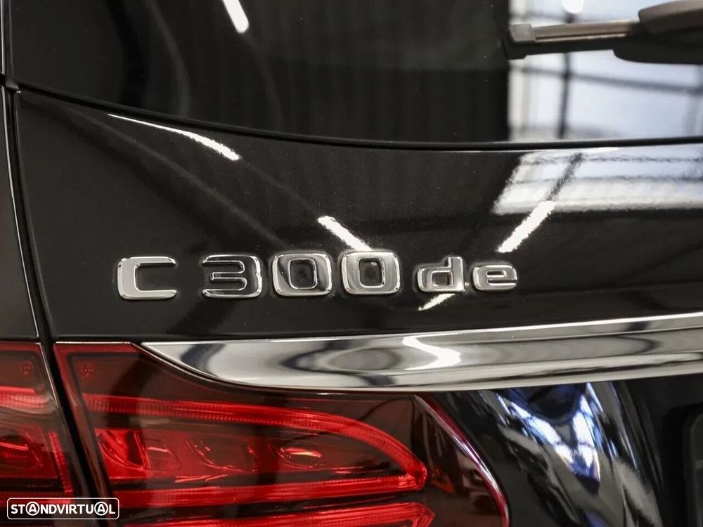 Mercedes-Benz C 300 de AMG Line - 8
