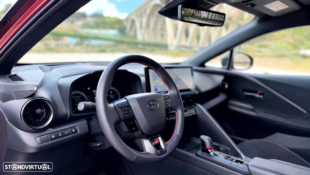 Toyota C-HR 2.0 GR SPORT - 16