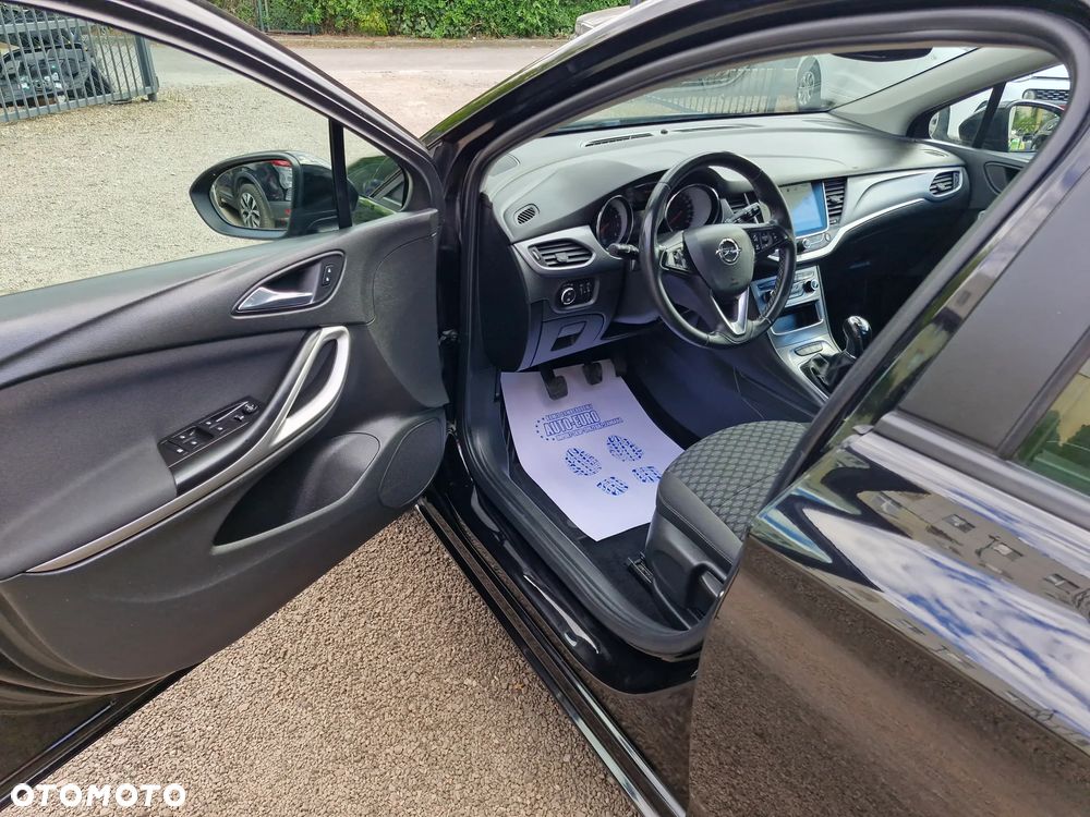 Opel Astra 1.4 Turbo Dynamic - 12