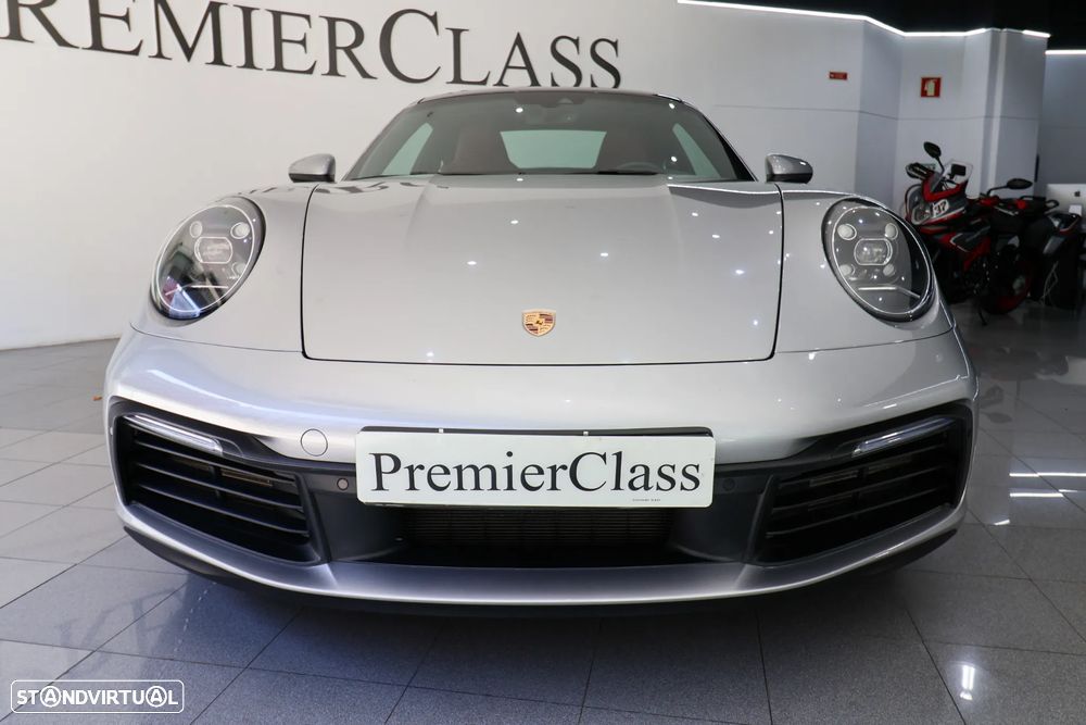 Porsche 911 (992) Carrera PDK - 11