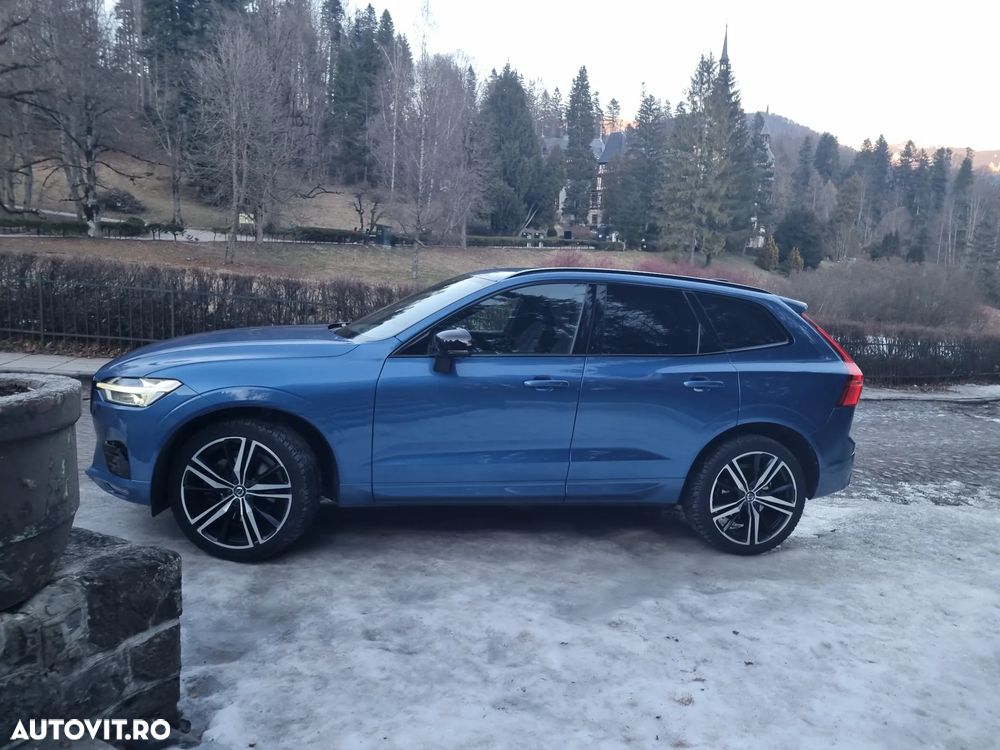 Volvo XC 60 B4 MHEV AT8 AWD R-Design - 3