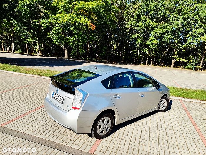 Toyota Prius - 12