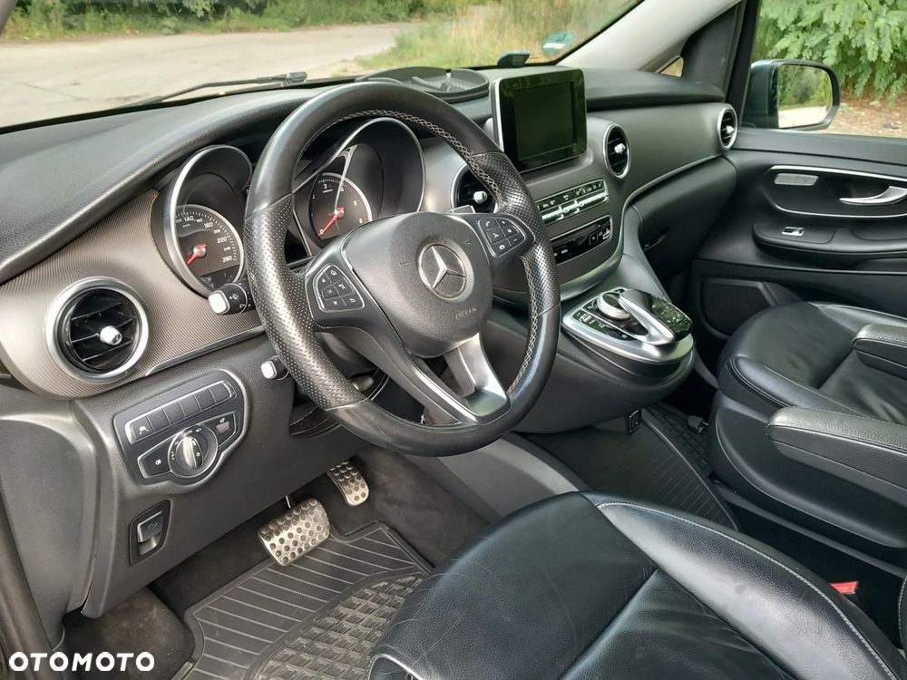 Mercedes-Benz Klasa V 250 (BlueTEC) d extralang 7G-TRONIC Avantgarde Edition - 18
