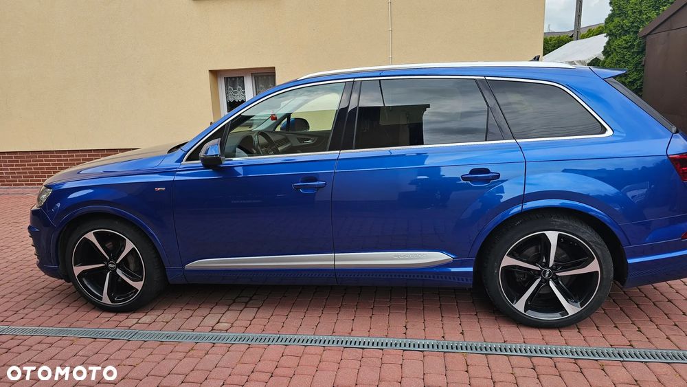 Audi Q7 - 3