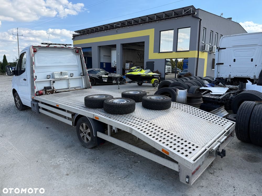 Mercedes-Benz SPRINTER 317 SPECJALNY Pomoc drogowa poduszki najazd platforma do przewozu pojazdów - 14