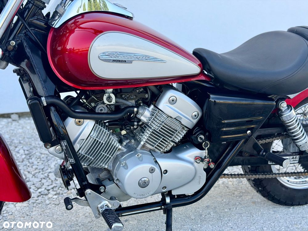 Honda Shadow - 5