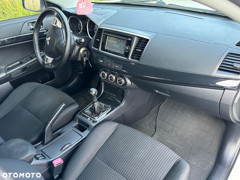Mitsubishi Lancer 1.8 DID Instyle NAVI - 18