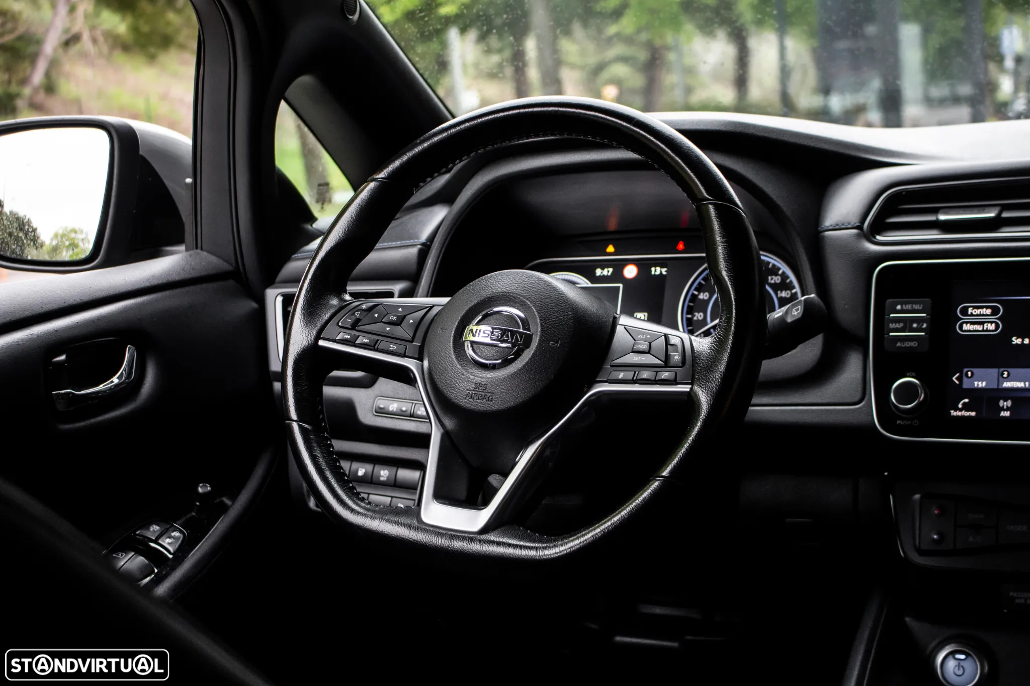 Nissan Leaf N-Connecta - 34