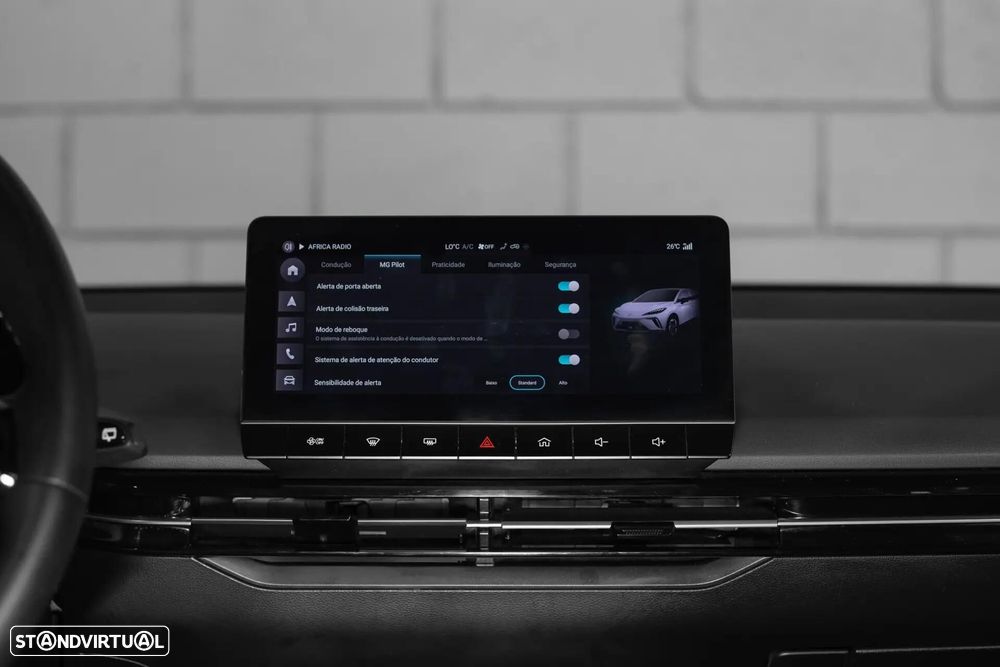 MG MG4 77 kWh Extended Range Luxury - 18