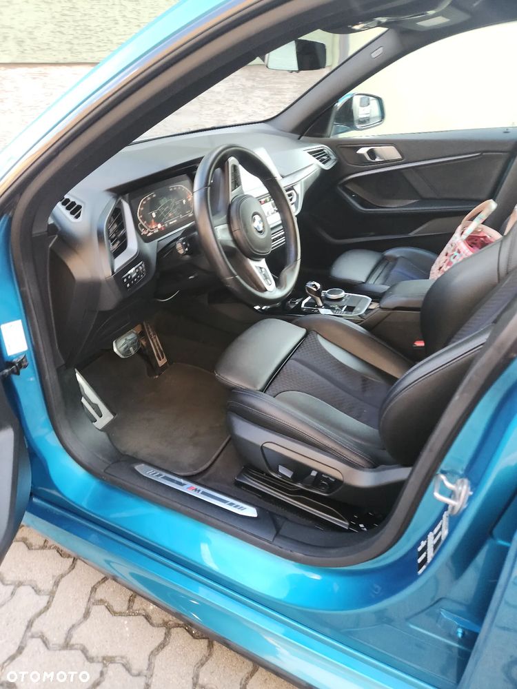 BMW Seria 2 218i M Sport - 8