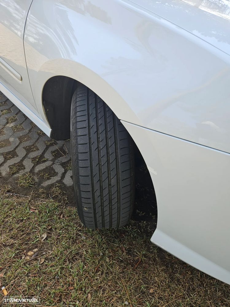 Renault Laguna Break 1.5 dCi SE Black Line 110g - 7