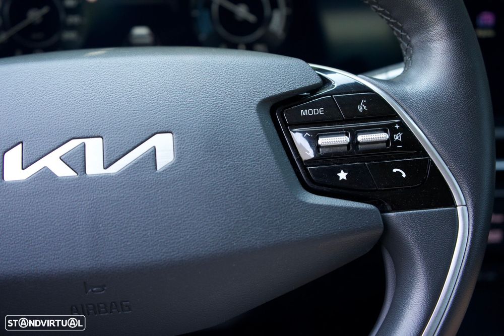 Kia Niro EV 64kWh Drive - 27