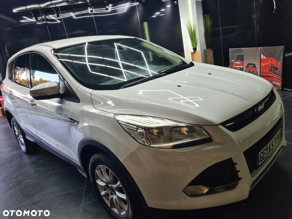 Ford Kuga 2.0 TDCi 2x4 Trend - 33