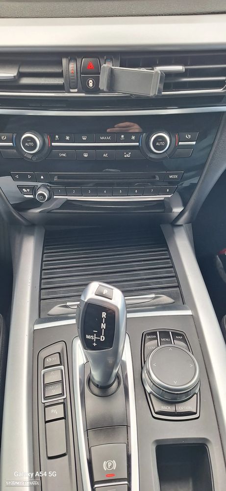 BMW X5 25 d sDrive Comfort 7L - 8