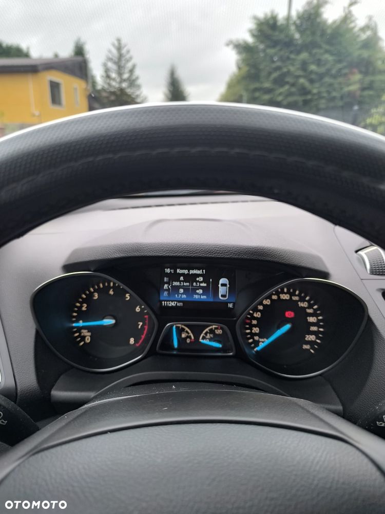 Ford Kuga - 4