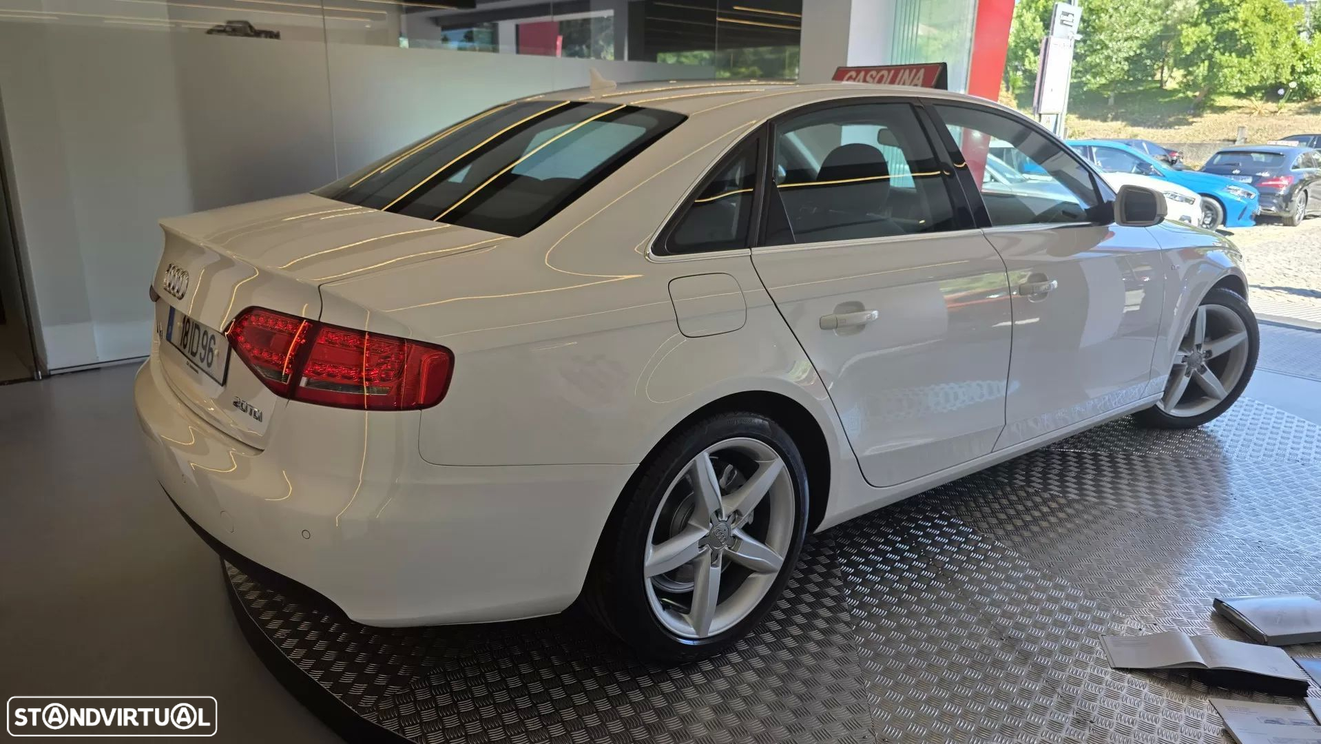 Audi A4 2.0 TDI S-line Multitronic - 18