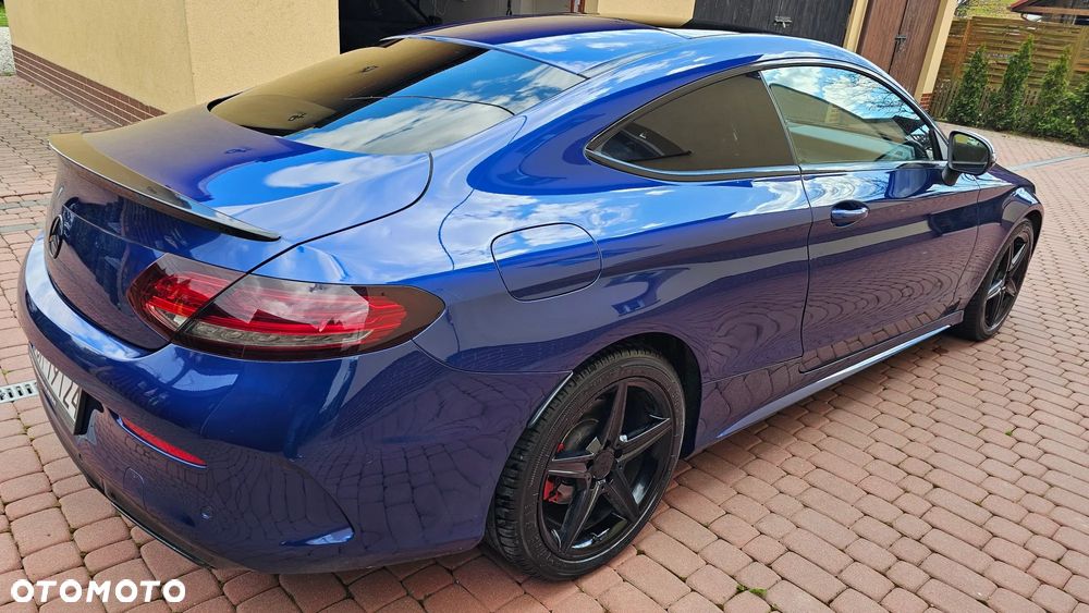 Mercedes-Benz Klasa C 200 7G-TRONIC - 22