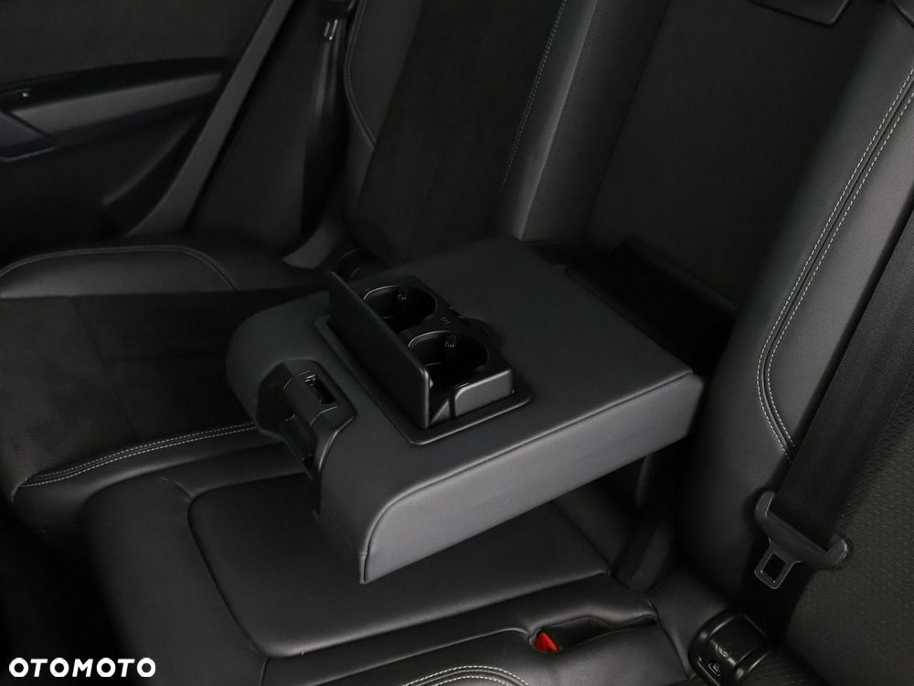 Audi Q5 55 TFSI e Quattro S tronic - 41