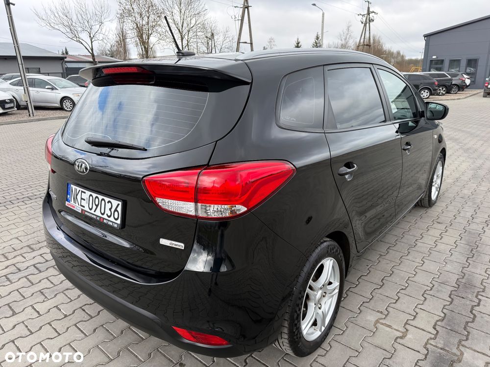 Kia Carens 1.6 GDI Dream-Team Edition - 9