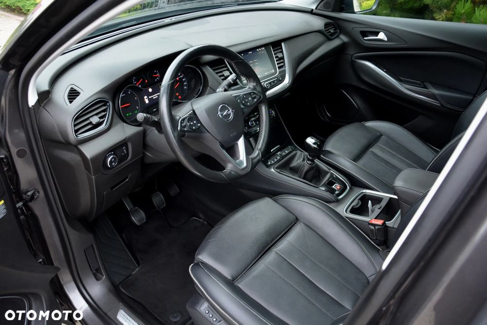 Opel Grandland X 1.6 CDTI Ultimate S&S - 26