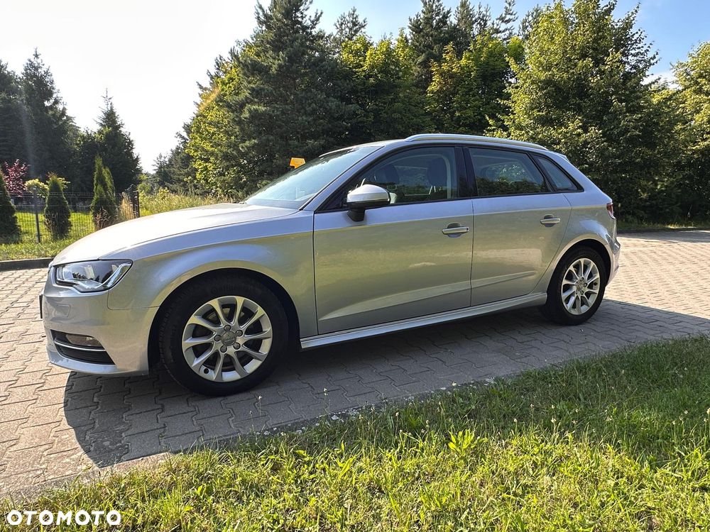 Audi A3 Sportback 1.6 TDI - 3