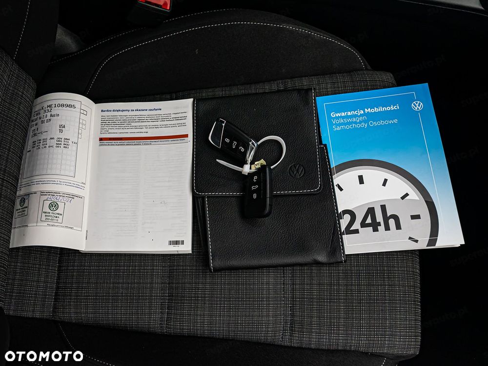 Volkswagen Passat - 30