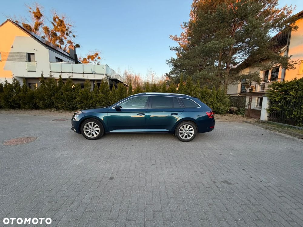 Skoda Superb 2.0 TDI SCR Ambition DSG - 1