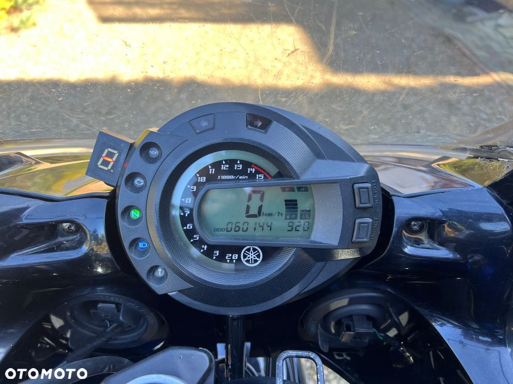 Yamaha FZ6 - 7