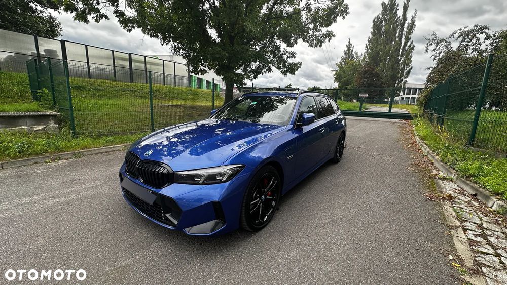 BMW Seria 3 330e xDrive - 1
